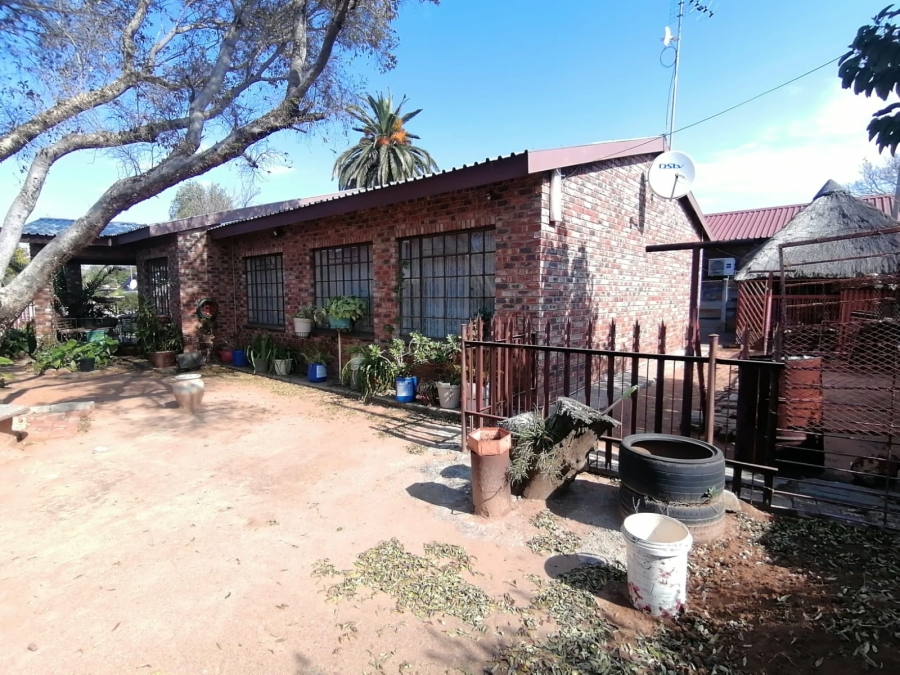 3 Bedroom Property for Sale in Collerville North West